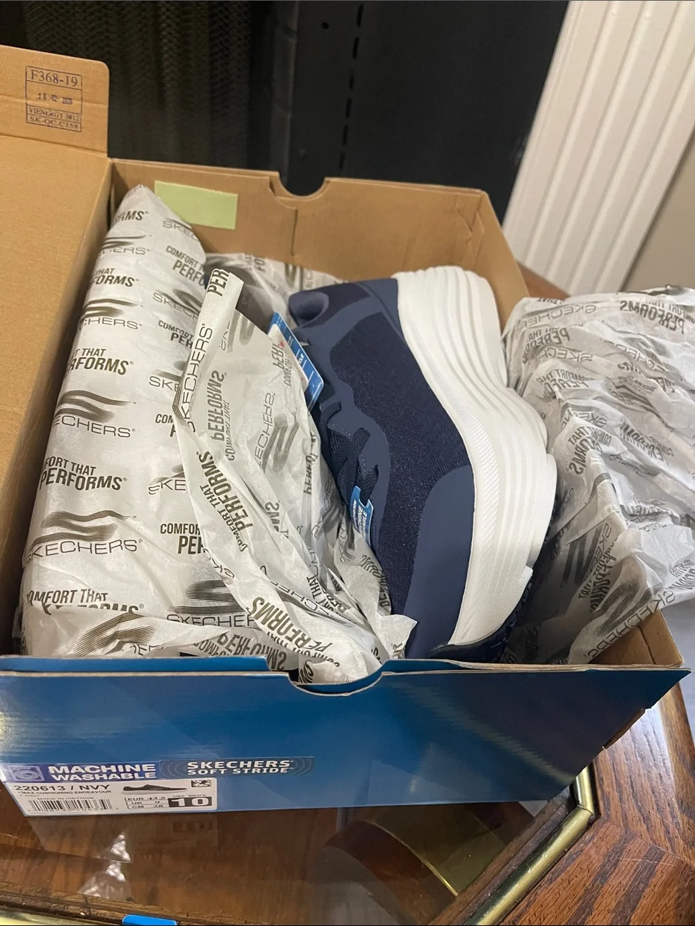 Skechers Navy and White GO RUN Max Cushioning Sneaker